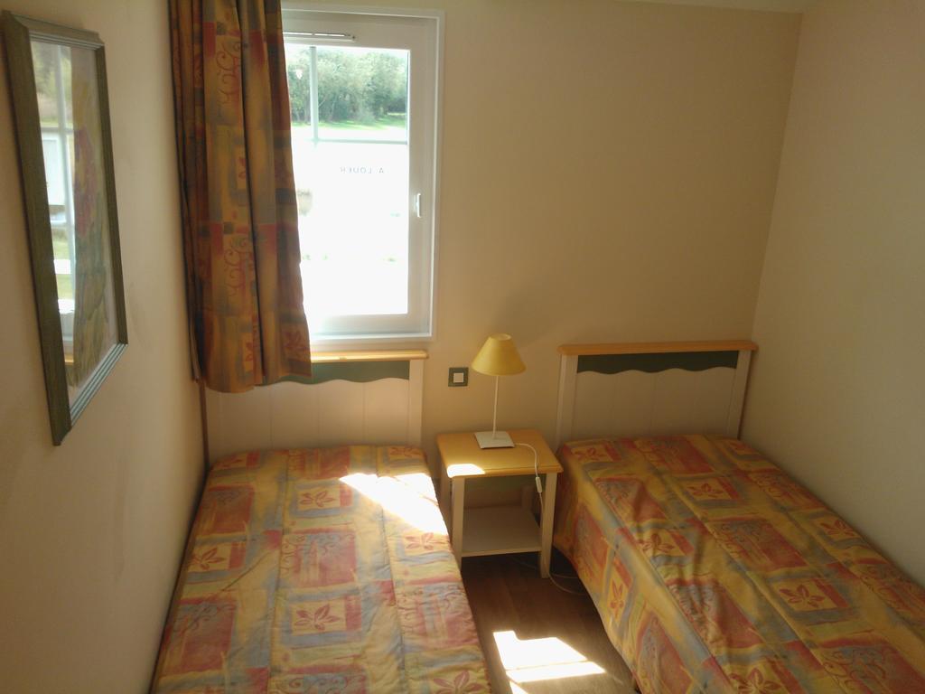 3 Bedrooms Holiday Home Golf Resort Port-Bourgenay Talmont-Saint-Hilaire Oda fotoğraf
